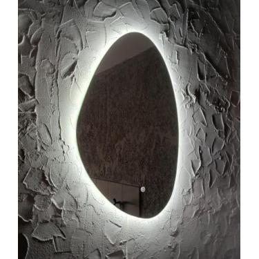 Imagem de Espelho Orgânico Luxo 52 x 80cm  Iluminado LED Frio 6000K  Touch Scree