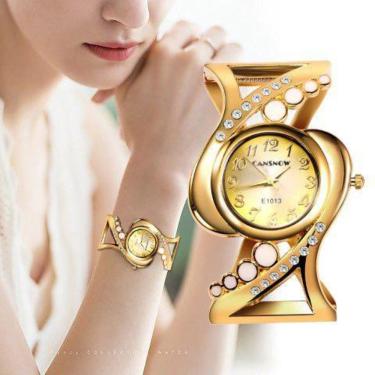 Imagem de Relógio Feminino Dourado Pulseira Com Pedras + Colar Batimento - Presente dia dos Namorados