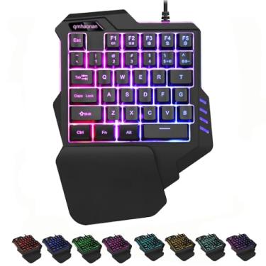 Imagem de qmhaonan Teclado RGB com uma mão, retroiluminado para jogos com fio, 35 teclas, mini teclado portátil com sensação mecânica para PS4 Xbox PC, 8 modos Lightning
