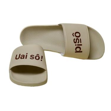 Imagem de Pisô Uai Sô! Chinelo Slide Unissex, Bege, Confortável, Antiderrapante, Estampa em Alto Relevo, Gáspea Acolchoada (BR, Adulto, Faixa Numérico, 42, 43)