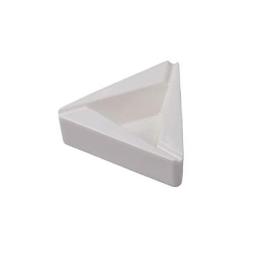 Imagem de Cinzeiro de cerâmica moderno de forma triangular cinzeiro simples e moderno para sala de estar, escritório, restaurantes, bar e decoração de arte de casa, assim por diante, decoração de casa (branco