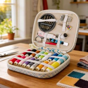 Imagem de Kit de costura portátil de 87 peças com linha, agulhas, tesouras e acessórios, conjunto de reparo DIY para iniciantes e adultos e uso de emergência