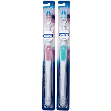Imagem de Oral-B Escova de Dentes Extra Macia para Dentes e Gengivas Sensíveis, Cabeça Pequena Compacta, Branco - Pacote com 2 Unidades