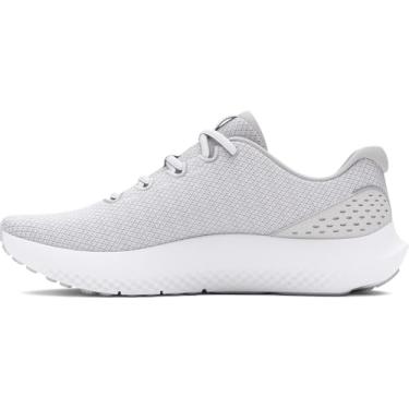 Imagem de Under Armour Tênis de corrida feminino Charged Surge 4, (101) Branco/Cinza Distante/Prata Metálico, 7.5 Wide