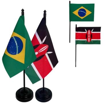 Imagem de Kit Bandeiras de Mesa Brasil e Quênia, Base e Haste em Plástico Preto, Tecido Oxford, Uma Face