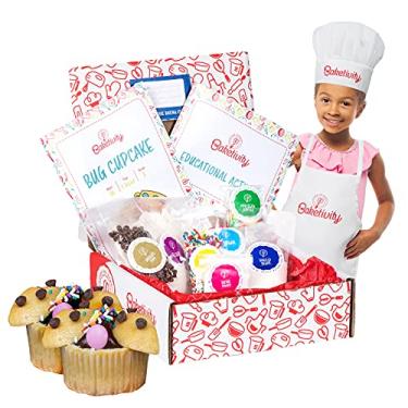 Imagem de Baketivity Kit de atividades para assar crianças - Asse deliciosos cupcakes com ingredientes pré-medidos - Melhor ideia de presente para meninos e meninas de 6 a 12 anos - Inclui chapéu e avental grátis