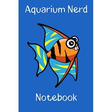 Imagem de Caderno Nerd de Aquário: Rastreador de manutenção de pegador de peixe personalizado para todas as suas necessidades de aquário. Ótimo para testes de água, mudanças de água e observações gerais de peixes.