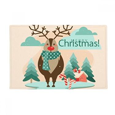 Imagem de DIYthinker Tapete antiderrapante para porta de banheiro com ilustração de rena e árvore de Natal