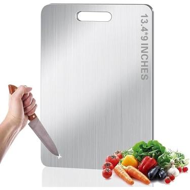 Imagem de Tábua de corte de titânio puro premium — 100% titânio puro, tábua de cortar dupla face, durável, não tóxica, higiênica, segura para lava-louças e resistente a arranhões — (34,3 cm x 23 cm)