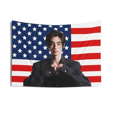 Imagem de Tapeçaria de parede Bandeira americana Korean Star Enhypen 90x60cm