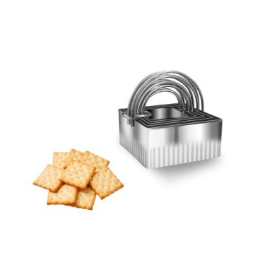Imagem de Conjunto de cortador de biscoito canelado, design de encaixe de aço inoxidável de 5 peças com alças (quadradas)