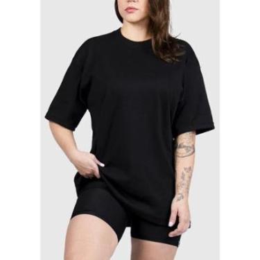 Imagem de Camiseta Oversized Lisa Feminina Perfeita Para Quem Gosta de Liberdade e Estilo - Preta-Feminino