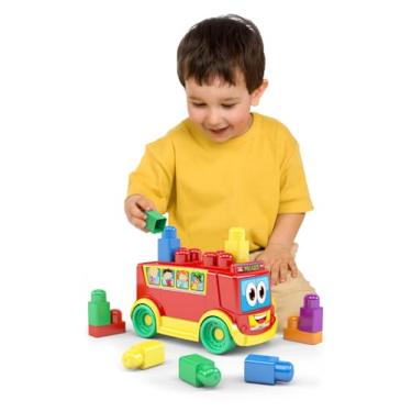 Imagem de Ônibus com Blocos de Montar da Blocolândia Dismat - 10 Peças Coloridas, Brinquedo Educativo de Plástico, Estimula Coordenação Motora e Criatividade