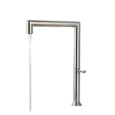 Imagem de Torneira de cozinha escovada com rotação de 360 °, alça única montada no deck, torneiras misturadoras de água quente e fria, torneira de lavagem simples, arma cinza, níquel escovado