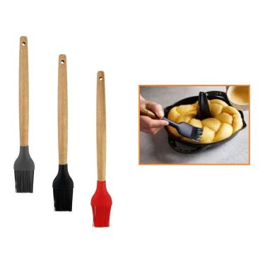 Imagem de Pincel Culinario De Madeira Silicone Untar Confeitar 27 Cm