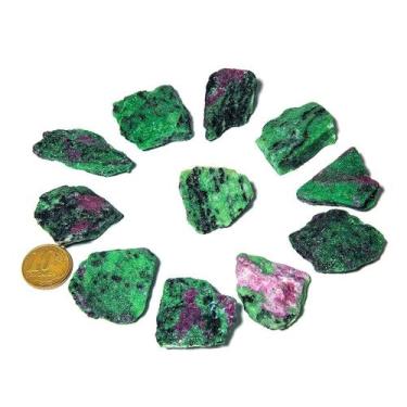 Imagem de 10 Rubis Brutos na Zoisita Natural - 15g, 2 a 4cm - Classe B - Atacado