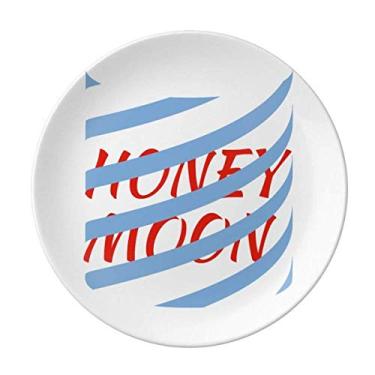 Imagem de Pratos de cilindro com linhas cercadas, lua de mel, louça, louça, louça de jantar