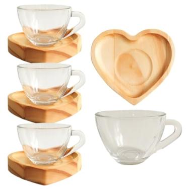 Imagem de Xícara de Vidro 90ml com Pires de Madeira – Design Moderno e Resistente, Ideal para Café Expresso, Chá e Cantinho do Café (4 XIC CAFÉ LISA +PIRES CORAÇÃO)
