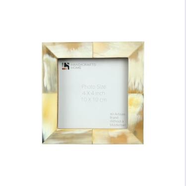 Imagem de Handicrafts Home Porta-retrato de 10 x 10 cm – Embutido de resina Noir Aurora recortada – Moldura redonda decorativa feita à mão para decoração de berçário para mesa ou prateleira, decoração de casa