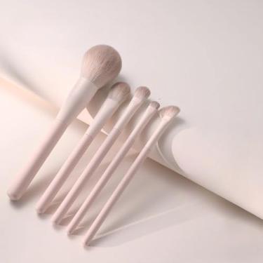 Imagem de Conjunto de pincéis de maquiagem de 5 peças, base profissional, pincéis de mistura e sombra com cerdas sintéticas macias, ferramentas compactas de maquiagem para olhos e rosto com bolsa de viagem