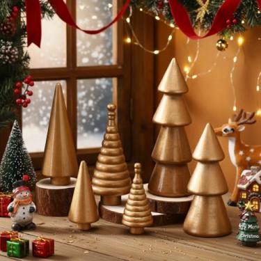 Imagem de Namalu 6 peças vintage mini árvore de Natal de madeira, fazenda, madeira feita à mão, conjunto de mini árvores de Natal rústicas, mesa de Natal, centro de mesa, estatuetas para decoração de mesa (ouro