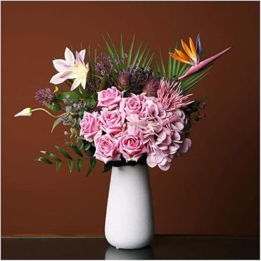 Imagem de Flores falsas flores artificiais uet mão uet decoração sala de estar mesa de jantar flor de seda decoração (D).