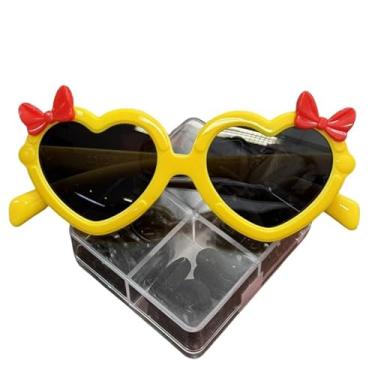 Imagem de óculos De Sol infantil modelo coração com laço pra menina(Amalero)