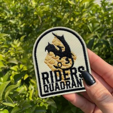 Imagem de Riders Quadrant Patch de 7,6 cm engraçado quarta asa dragão fantasia meme humor ferro em/costurar em tecido bordado apliques adesivos para caminhoneiro chapéus roupas mochila acessórios DIY amigos mãe