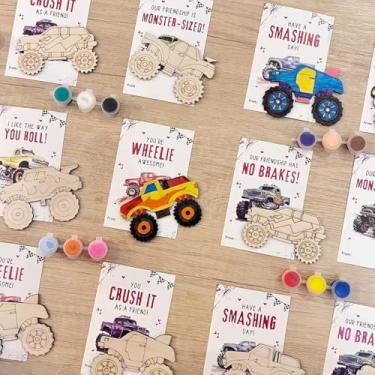 Imagem de CORTUNARIO Presentes de Dia dos Namorados para crianças – Pacote com 24 kits de pintura de Monster Truck DIY com cartões de dia dos namorados – Conjunto de kit de pintura DIY com tema de caminhões