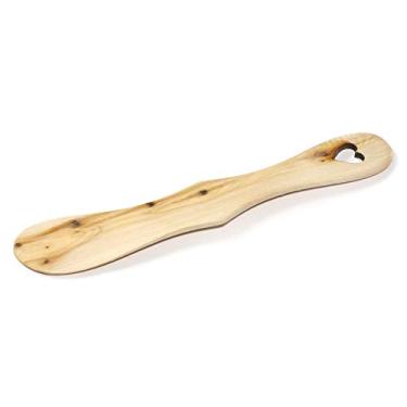 Imagem de Faca de manteiga - Feita à mão de madeira de zimbro nórdica não tratada - Cabo exclusivo em forma de coração