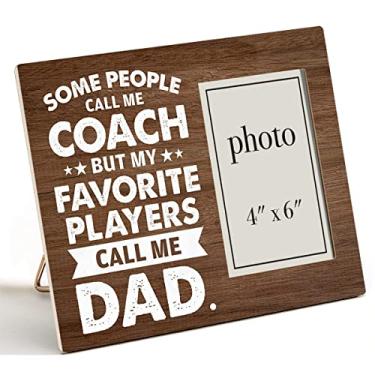 Imagem de Porta-retrato de madeira Dad Coach, presente de Daughter Son, My Favorite Players Call Me Dad Porta-retrato de madeira para Dia dos Pais, aniversário, Natal, mesa e parede, 10 x 15 cm