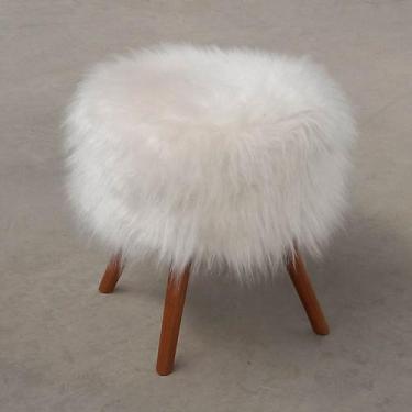 Imagem de Conjunto 02 Banqueta Pufe Pelúcia Pelo Alto - Due Decor, Pelúcia Branc