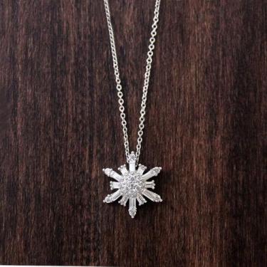Imagem de Colar feminino com pingente de flocos de neve, banhado a prata, zircônia cúbica, ajustável, moderno, delicado, simples, minimalista, joia de strass para presente de Natal