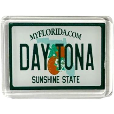Imagem de Daytona Florida placa de licença acrílico pequeno ímã de lembrança de colecionador 6 cm x 4,4 cm