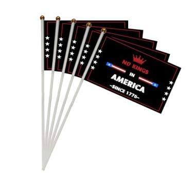 Imagem de 10 conjuntos NO King in Amercia Pequenas Bandeiras em Stricks, Mini Bandeira Portátil Resistente, Bandeiras de 12 x 20 cm para Decorações de Pátio Externo (Sem rei, 10)