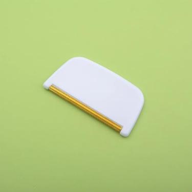 Imagem de Mini barbeador de tecido portátil, removedor manual de fiapos e comprimidos com lâmina de cobre para suéteres, caxemira, roupas e tecidos domésticos, barbeador de roupas de viagem reutilizável