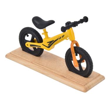 Imagem de aqxreight Mini Bicicleta para Casa de Bonecas Metal Composto de Madeira Em Miniatura Mountain Bike para Decoração de Casa de BonecaAmarelo Uma Bicicleta Parece Aparência Detalhes de Metal Com