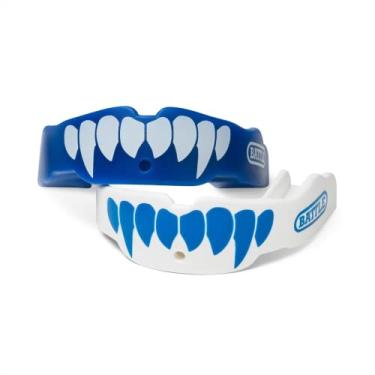 Imagem de Protetor bucal de futebol americano Battle Fangs – Protetor bucal esportivo com alça removível – Protetor bucal se encaixa com ou sem suportes nos dentes – Tamanho adulto e jovem protetor bucal, pacote com 2, Blue/White, Youth (Age 9 & Below)