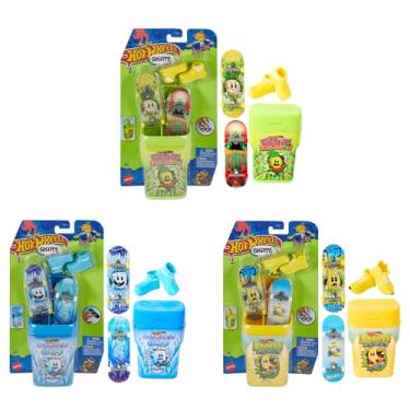 Imagem de Hot Wheels Skate, Pacote com 2 Skateboards Sabores de Chicletes com Tênis, Colaboração com Tony Hawk, A partir de 5 Anos (Não é Possível Escolher os Modelos)