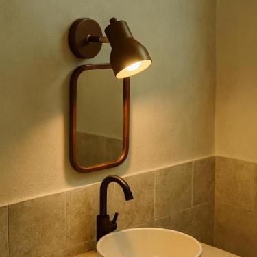 Imagem de Arandela de Parede Minna com Cúpula Articulada e Design Moderno - lumi