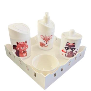 Imagem de Kit Higiene Bebê Floresta Encantada II Menina c/bandeja em MDF - Dóia 