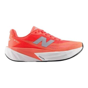 Imagem de Tênis de Corrida New Balance Fuelcell Rebel V5 Feminino, 38, Laranja