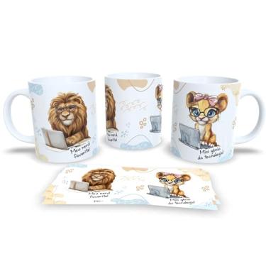 Imagem de Caneca de Cerâmica com Leão Roqueiro, Design Artístico, Estampa Musical em Jeans, Xícara para Café e Chá, 325ml (18812)