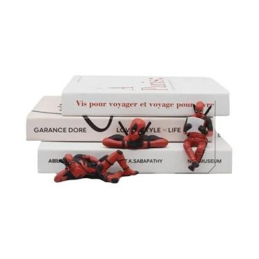 Imagem de Figura De Ação Deadpool 2 Anime Em Posição Sentada E Deitada Mini Bone