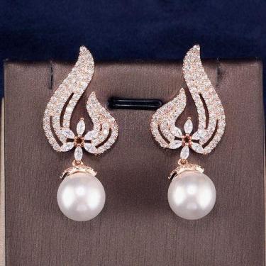 Imagem de Brinco Noiva Zirconia Perola Pendurado Dourado Rosê Festa - De Castro 