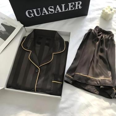 Imagem de Conjunto De Pijama Feminino plus Size Elegante De Cetim Listrado Com B