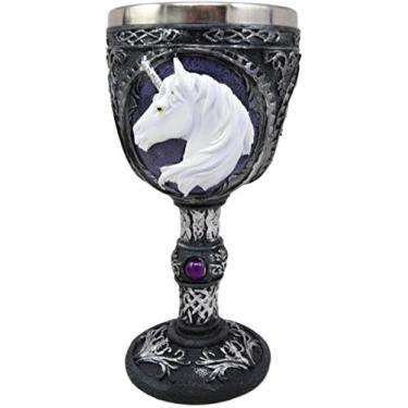 Imagem de Ebros Gift Estatueta grande mágica mágica de pedras reais roxas de unicórnio branco vinho da pureza cálice com arte de rolagem e símbolos de nó celta 236 ml Medieval Fantasy Party Bebidas Utensílios para servir