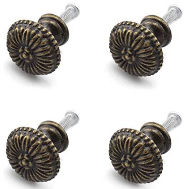 Imagem de Puxador de caixa de joias antigo, OZXNO pacote com 4 puxadores retrô de bronze redondo padrão de flor e parafusos de montagem para armário gaveta armário armário armário armário (0,9 x 0,9 polegadas)