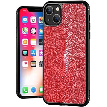 Imagem de EKESA Luxuosa capa de telefone traseira totalmente embrulhada, para Apple iPhone 14 Plus 6,7 polegadas 2022 capa de couro de peixe pérola com forro de microfibra (cor: vermelho)