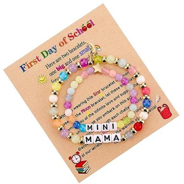 Imagem de VULETO Pulseiras de volta às aulas Mommy and Me, First Day of Kindergarten Preschool, Mama Mini Pulseiras Combinadas Conjunto para 2, Pulseiras Mãe e Filha Joias Presentes para Meninas Adolescentes, plástico